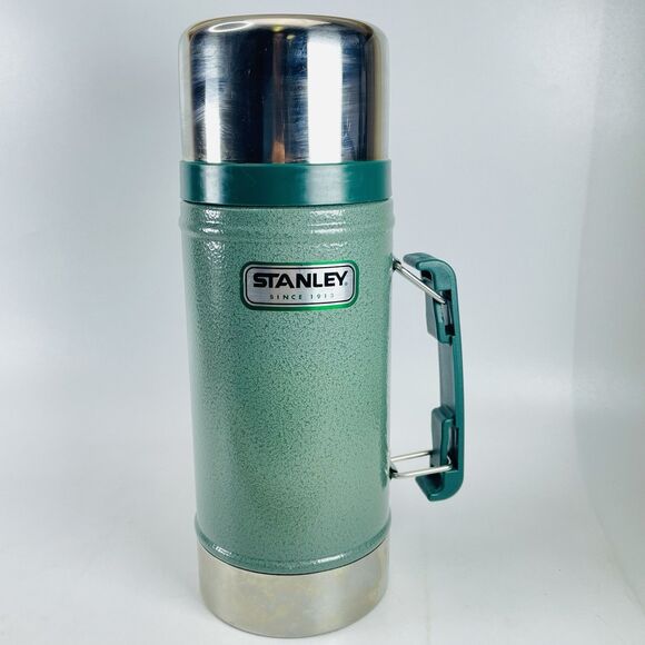 Stanley Classic Food Jar 24oz Vacuum Thermos Camping Cookware Green HOT COLD - Picture 1 of 10